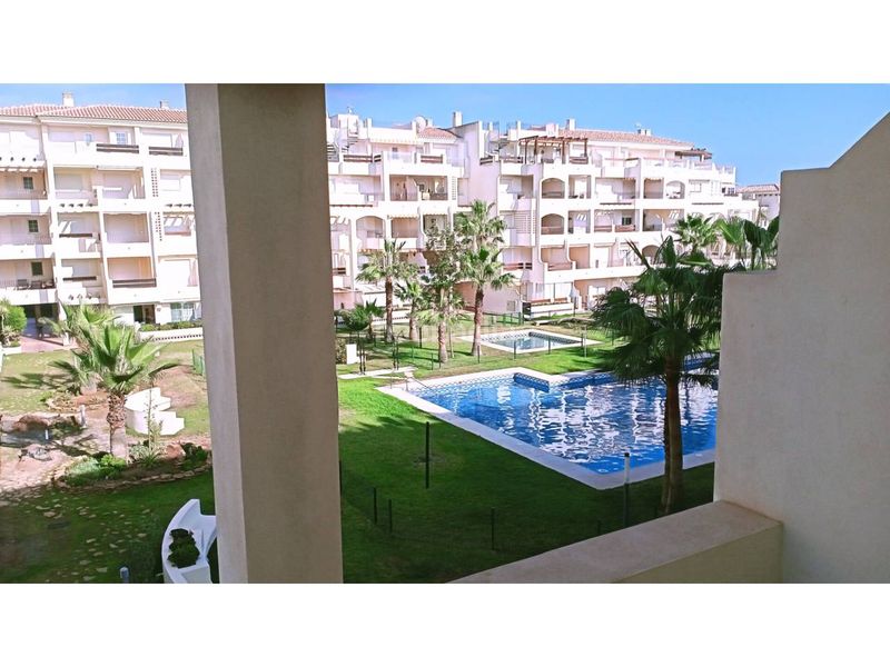 Foto 1bda6dc1-11c8-4baa-9e48-ab25846b163d. Piso  en venta en urbanización las marinas en Roquetas de Mar