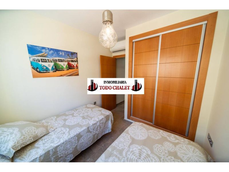 Foto 355dc4d2-ccbc-4bd6-8847-dc8a039aa277. Piso  en venta en urbanización las marinas en Roquetas de Mar