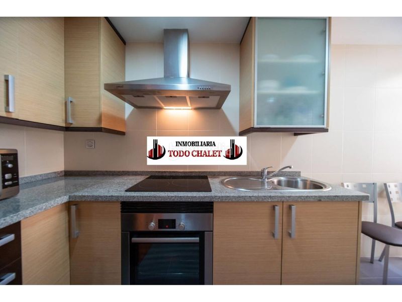 Foto 6a0e8be1-b66f-472a-b891-1ac0bfb48c19. Piso  en venta en urbanización las marinas en Roquetas de Mar