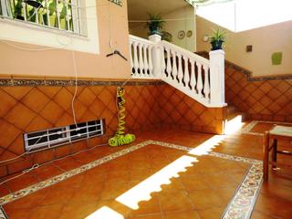 Casa adossada a Roquetas pueblo. Casa adosada en venta en romanillaplaza de toros