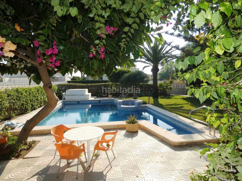 Foto 2a77b39c-032d-4a2f-b078-6dae5b096701. Chalet mit parking pool in El Sabinar-Urbanizaciones-Las Marinas-Playa Serena Roquetas de Mar