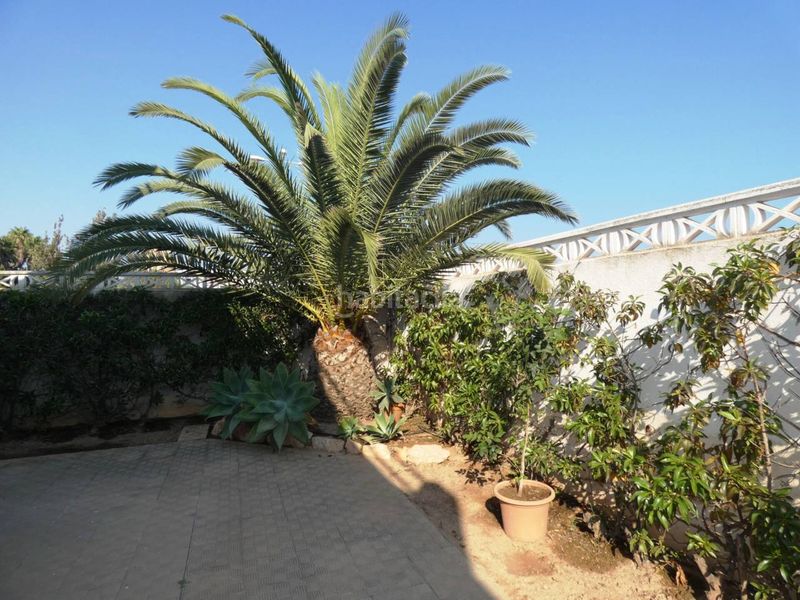Foto e0c545b3-6cd8-4d99-88b9-03d949ee6318. Chalet mit parking pool in El Sabinar-Urbanizaciones-Las Marinas-Playa Serena Roquetas de Mar