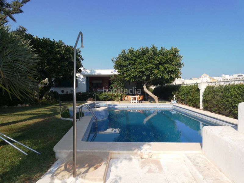 Foto eb244727-a541-45bb-a9a2-e3eeea34a257. Chalet mit parking pool in El Sabinar-Urbanizaciones-Las Marinas-Playa Serena Roquetas de Mar