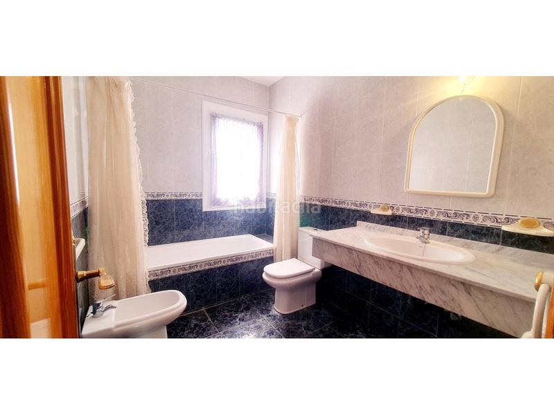 Foto d789e72f-65ff-43c6-8c8c-e8393c9478d7. Chalet  en venta en Almerimar en Almerimar Ejido (El)