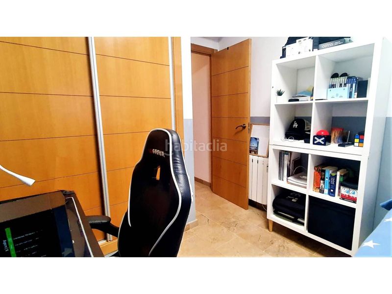 Foto 1d7845df-90a6-48e9-be5a-a13d5f077ba8. Piso  en venta en urbanización de roquetaslas marinasel solanillo en Roquetas de Mar