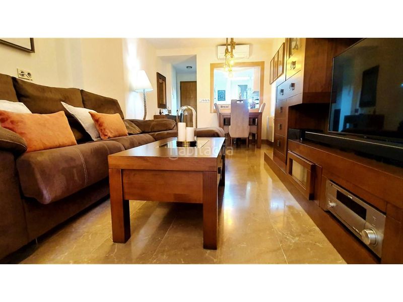 Foto 94e6f4de-1a31-4a42-81af-7697602cd246. Piso  en venta en urbanización de roquetaslas marinasel solanillo en Roquetas de Mar