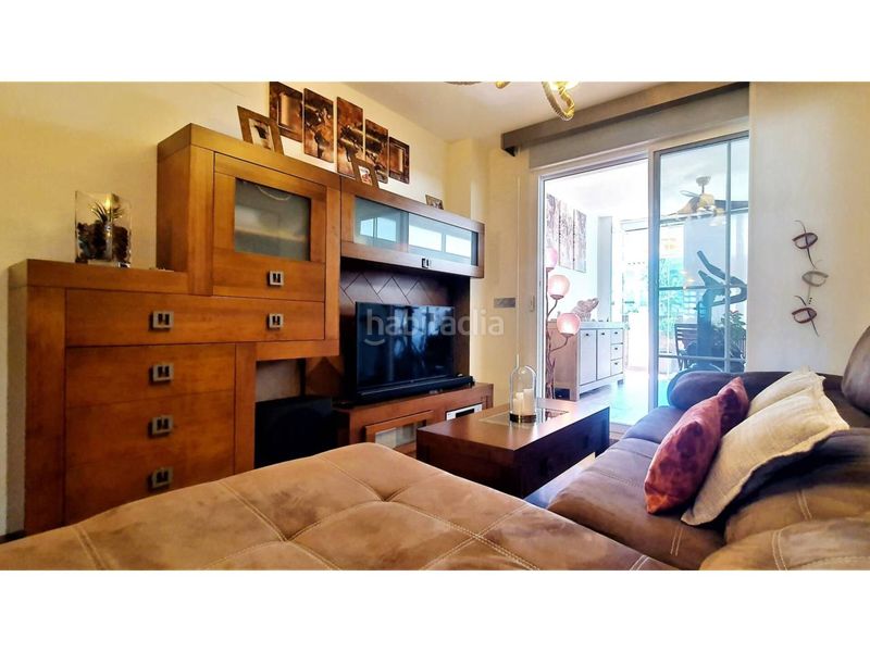 Foto c4287883-8a9d-4836-afa5-7ccb2c4c2d92. Piso  en venta en urbanización de roquetaslas marinasel solanillo en Roquetas de Mar