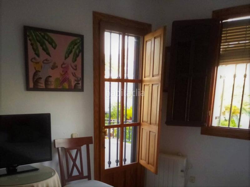 Foto acd42041-8c9d-4b35-9cb2-31725f3e20c3. Reihenhaus mit parking pool in Aguadulce Sur Roquetas de Mar