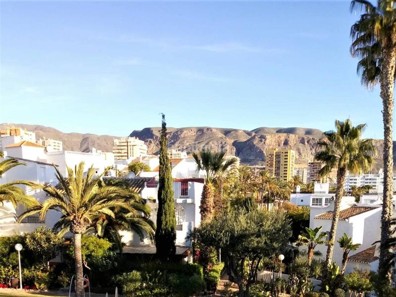 Foto d7c0bb4a-77a8-4845-ac7b-b5f2ba3f3c03. Reihenhaus mit parking pool in Aguadulce Sur Roquetas de Mar