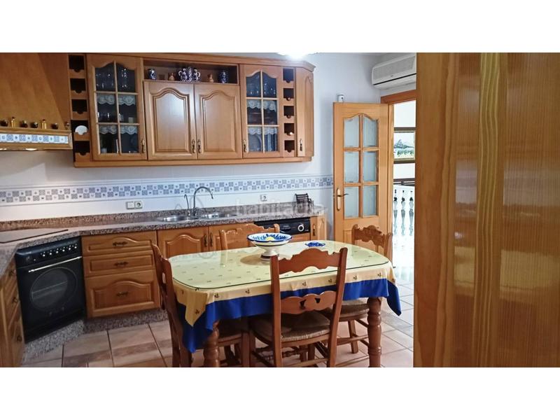 Foto 5c488878-c3f4-475a-a829-d15901c2d768. Xalet amb calefacció aparcament a Roquetas pueblo Roquetas de Mar