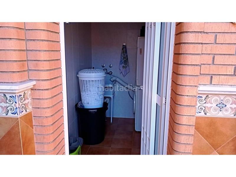 Foto 5d555211-b3f7-4e05-b120-e385f1ee118d. Xalet amb calefacció aparcament a Roquetas pueblo Roquetas de Mar