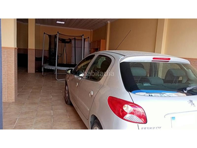 Foto 62aff3c3-828e-4a69-91d8-1df978f68f33. Xalet amb calefacció aparcament a Roquetas pueblo Roquetas de Mar