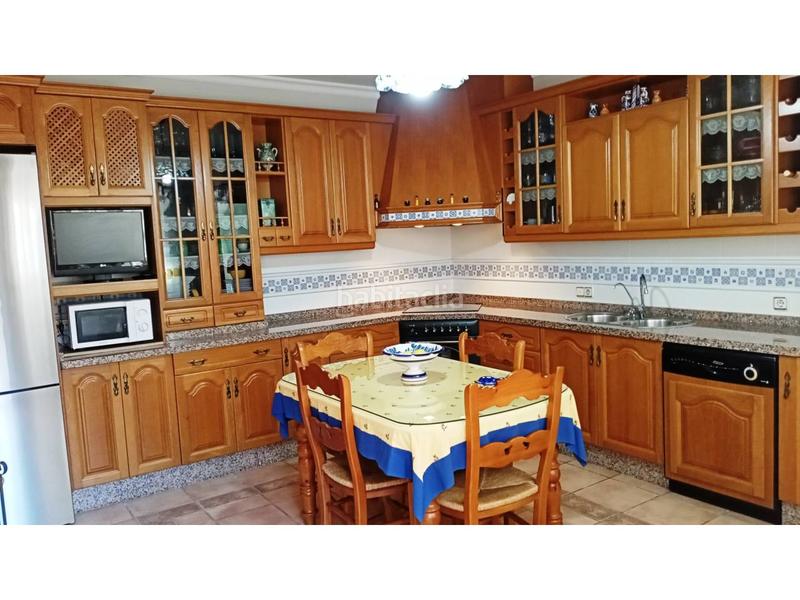 Foto 8ca03b81-76f8-4f8f-9027-62891d78bc0f. Xalet amb calefacció aparcament a Roquetas pueblo Roquetas de Mar