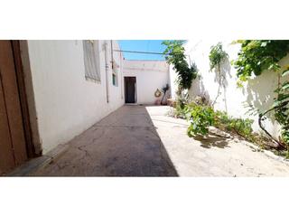 Casa  Enrique el navegante. Amplia casa de planta baja en venta en la codiciada zona de las