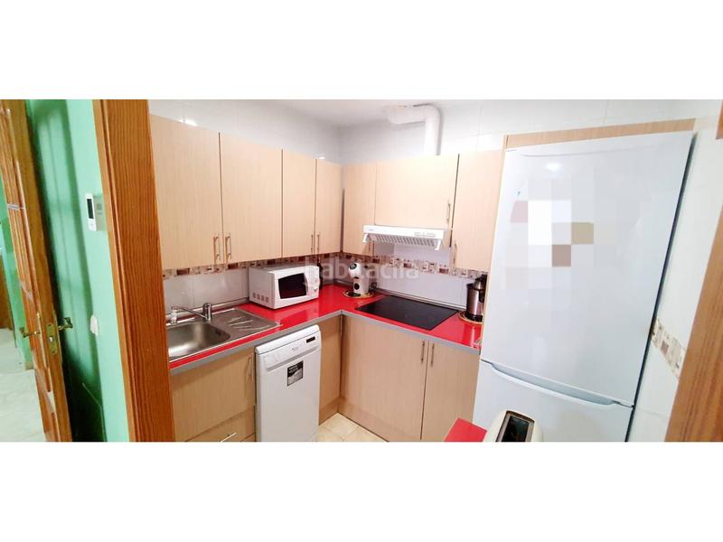 Foto e4e6efac-4e1f-49a0-a847-231c2572068f. Pis amb calefacció aparcament a Roquetas pueblo Roquetas de Mar