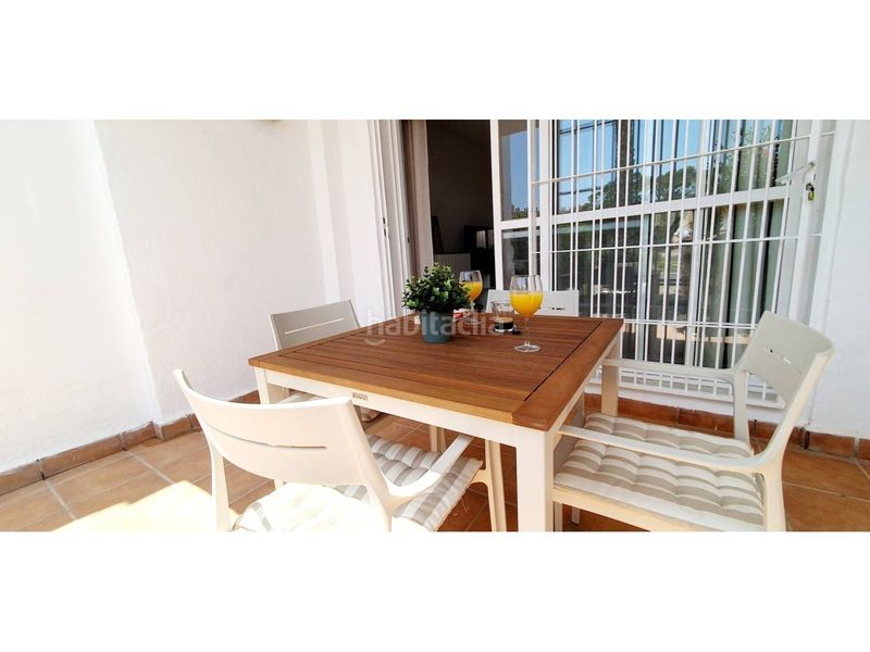 Foto 4b56f0c5-05f8-4a00-b3e9-cc120039932f. Alquiler apartamento en avenida diagonal 2 bienvenidos a este impresionante apartamento en el que podéis estar una corta estancia, o larga estancia de algunos mese en Roquetas de Mar