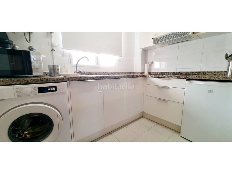Foto 59659a4d-2112-468f-9b5c-e7658c4b0e91. Alquiler apartamento en avenida diagonal 2 bienvenidos a este impresionante apartamento en el que podéis estar una corta estancia, o larga estancia de algunos mese en Roquetas de Mar