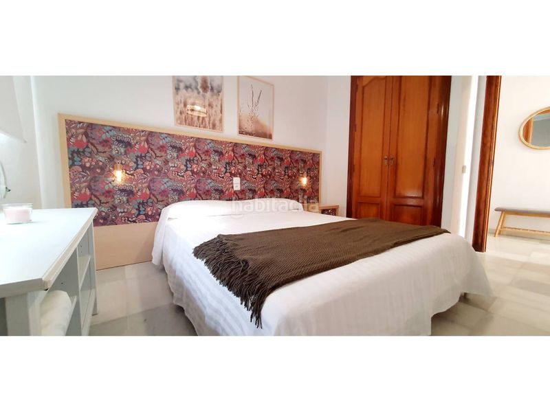 Foto 6371b696-9e42-436e-a431-9394c0647813. Alquiler apartamento en avenida diagonal 2 bienvenidos a este impresionante apartamento en el que podéis estar una corta estancia, o larga estancia de algunos mese en Roquetas de Mar