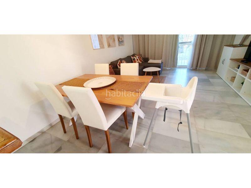 Foto a9e7416c-c356-42c9-bc9b-474fc46baeef. Alquiler apartamento en avenida diagonal 2 bienvenidos a este impresionante apartamento en el que podéis estar una corta estancia, o larga estancia de algunos mese en Roquetas de Mar