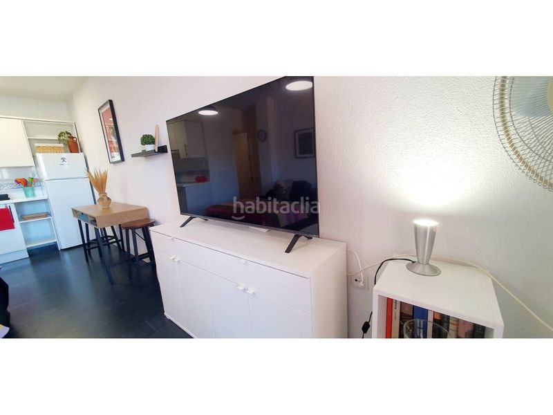 Foto bf0d905f-fd01-4480-854d-f10e6803ddc8. Alquiler ático en calle las encinas 46 con vistas al mar tu refugio entre el mar y la montaña te espera en La Envía golf! en Vícar