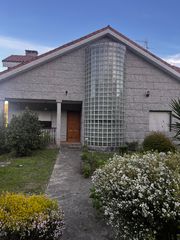 Chalet  Camino da festa 4. Chalet independiente en bahiña
