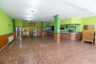 Lloguer Local Comercial a Rúa burgo 14. **local en alquiler en baiona - ¡una oportunidad única! **