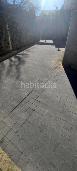 Foto 899b21a1-0086-4fef-8bca-6b31500a98e5. Parking coche en Baiona