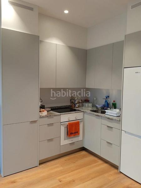 Foto 3284eaa3-dd37-40a7-9352-67d1450ad263. Rent flat with heating in Casco Histórico Santiago de Compostela