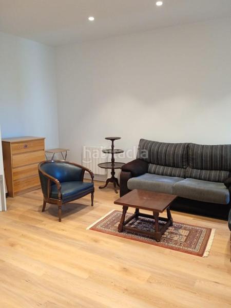 Foto 5958fef0-3057-4910-9cf5-7e655935be51. Rent flat with heating in Casco Histórico Santiago de Compostela