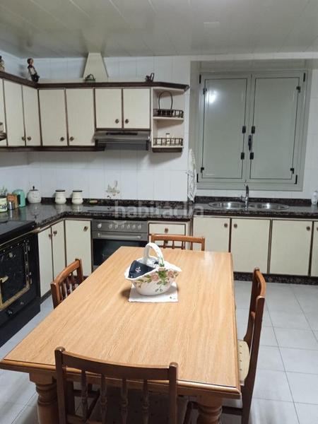 Foto 42dd90c2-f7db-4827-87d3-d20c15285e84. Masia a Touro