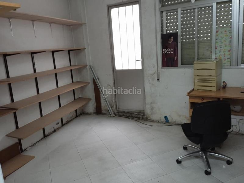 Foto 03584897-2215-456a-b4d3-9695c458cba0. Location local commercial dans Ensanche - Sar Santiago de Compostela