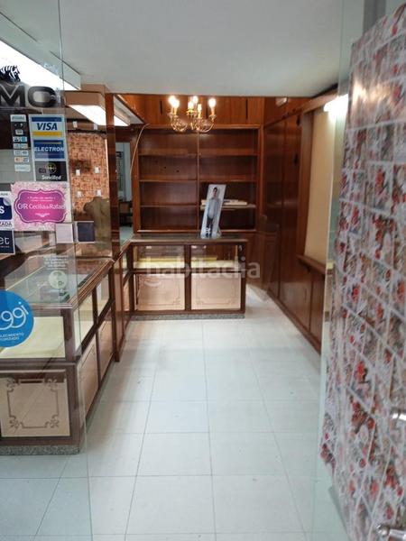 Foto 1a03b8be-8143-4f5f-8163-dbea0968fb06. Location local commercial dans Ensanche - Sar Santiago de Compostela