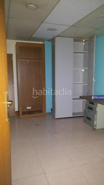 Foto 236f59d1-7760-44d2-b76d-9e31b9ddbc07. Rent office space in Ensanche - Sar Santiago de Compostela