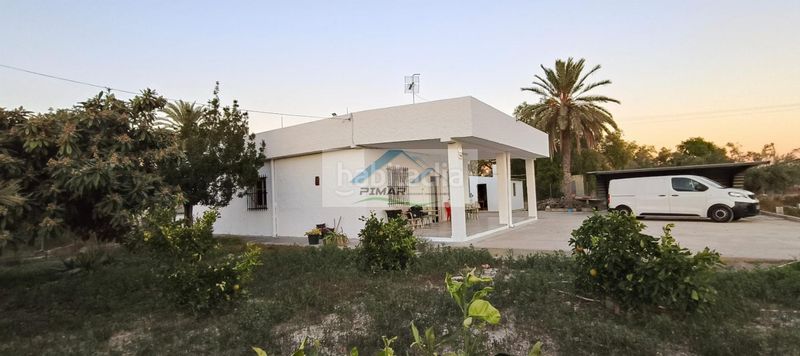 Foto 4e3ac349-2d60-462f-908d-6842a8b60b1b. Chalet con riscaldamento parcheggio piscina in Crevillente