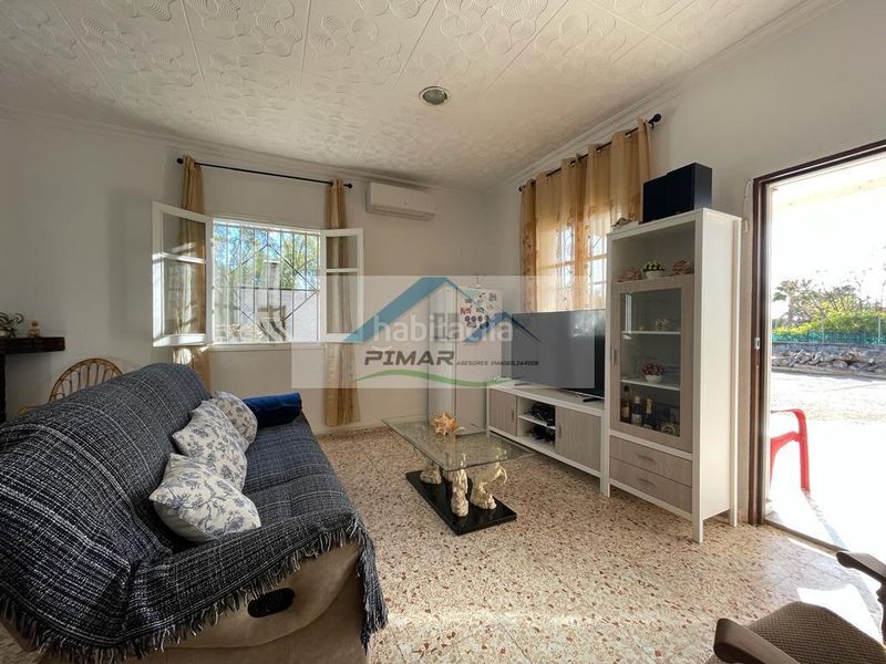 Foto b214bd1c-c268-4f34-a9cf-24ecdd396844. Chalet con riscaldamento parcheggio piscina in Crevillente