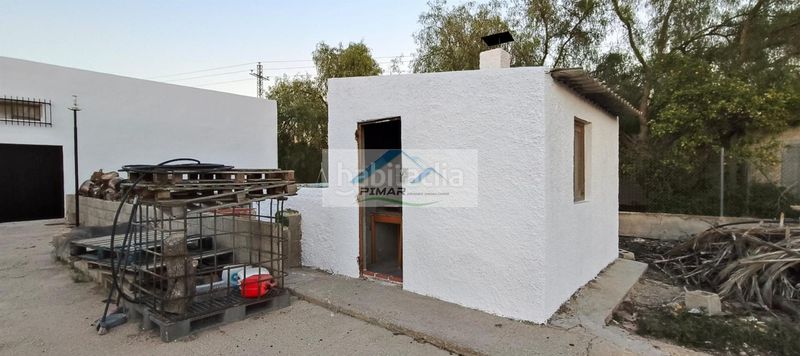 Foto cc2b5de0-25b3-4392-a453-1a74ab03bd32. Chalet con riscaldamento parcheggio piscina in Crevillente