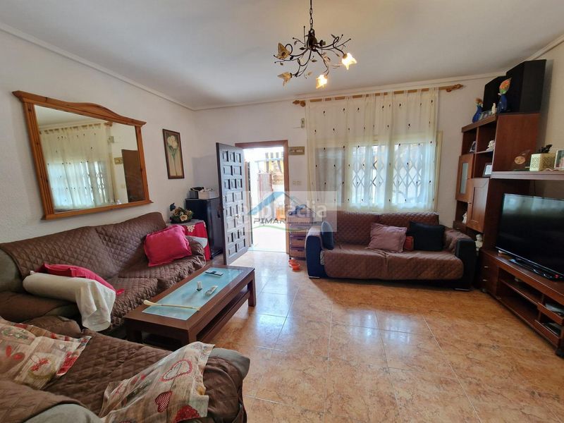 Foto 46de1886-3155-4720-a9a9-835fdcb63579. Casa amb aparcament a Gran Playa Santa Pola
