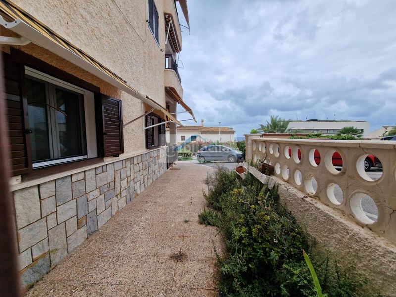 Foto e5926be9-8d29-4cd9-a957-84d5e081db3c. Casa amb aparcament a Gran Playa Santa Pola