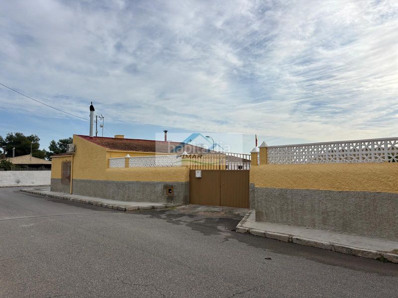Foto 0d88b1da-5490-47bb-8c51-9edbdbe4bc52. Casa amb calefacció aparcament a Crevillente