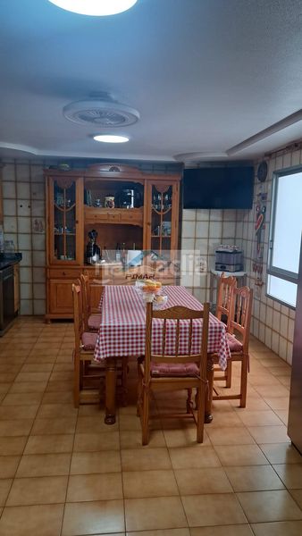 Foto ba27683c-7793-4681-91a0-430fa81f2179. Pis amb calefacció aparcament a Reina Victoria - Miguel Hernández Elche / Elx