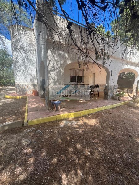 Foto 00af6c12-9fe2-443a-be06-3b151c4ef6c3. Casa amb aparcament piscina a Albatera