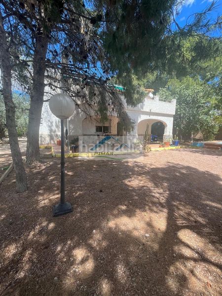 Foto a30e94ee-49dd-45c0-99db-35bb62cb99e5. Casa amb aparcament piscina a Albatera