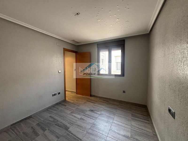 Foto 5feb2310-067f-4822-8249-8ec815013f48. Casa amb calefacció aparcament piscina a Catral