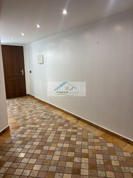 Foto 83cd2816-709f-42e6-8c54-df4ce66baa59. Casa amb calefacció aparcament piscina a Catral