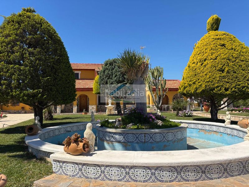 Foto b1e93c70-3ee3-4d35-958e-760fe1d5a127. Xalet amb calefacció aparcament piscina a Torrellano Elche / Elx