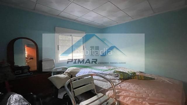 Foto ce204c29-ae15-4aac-a818-47c7528710f7. Casa amb piscina a Albatera