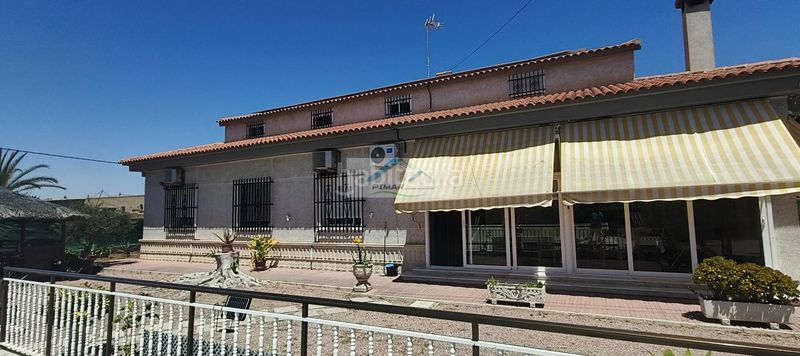 Foto bec5f8cc-47e9-438d-9698-c176fc243255. Masia amb calefacció aparcament piscina a Jubalcoi Elche / Elx