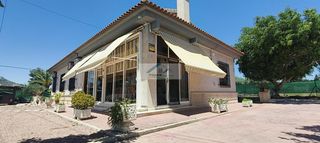 Masia a Jubalcoi. Elcheelxfinca rustica