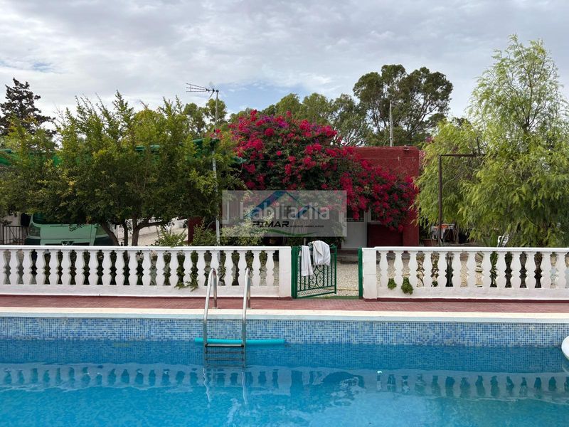 Foto cc787e06-560c-45da-bc0c-f3038e75795e. Xalet amb calefacció piscina a El Altet Elche / Elx