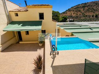 Maison à Pedanías Este. Aspecasa
